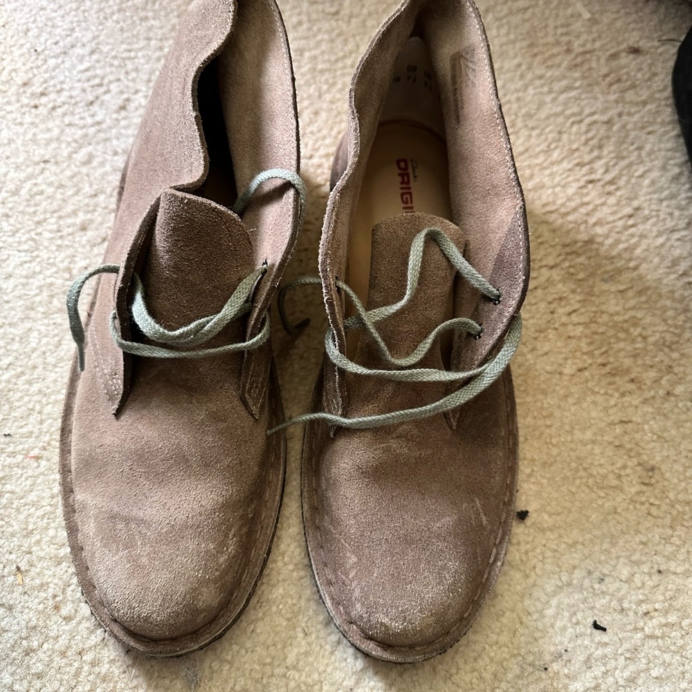Women’s Tan Suede Shoes